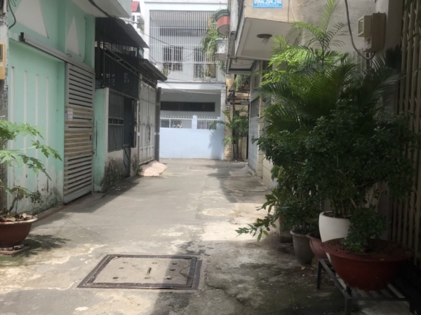 nhà thuê nguyên căn đường số 9 p9 .DT4x16m đúc 1 tấm,có 2pn,2wc hẻm 4m thông